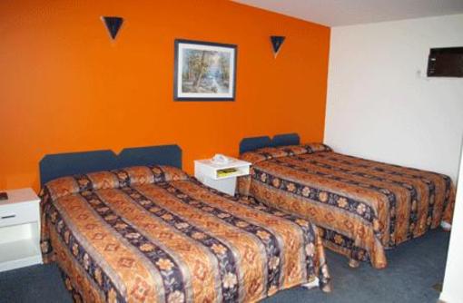 фото отеля Motel Le Voyageur
