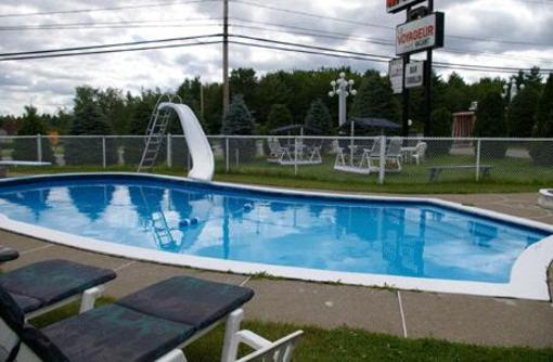 фото отеля Motel Le Voyageur