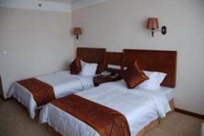 фото отеля Huatiandianzi Hotel