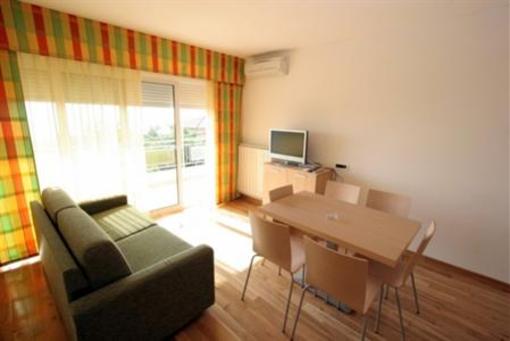 фото отеля Apartments Rona Icici