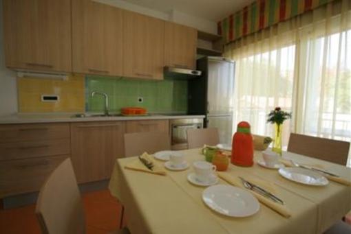 фото отеля Apartments Rona Icici