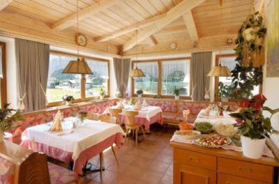 фото отеля Gasthof Alpenrose Graun im Vinschgau