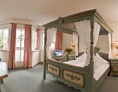 фото отеля Hotel Post Nauders