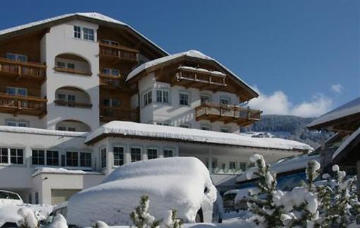 фото отеля Hotel Post Nauders