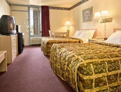 фото отеля Shorter Days Inn