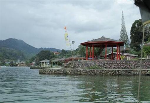 фото отеля Inna Parapat