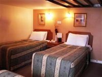 Hare and Hounds Hotel