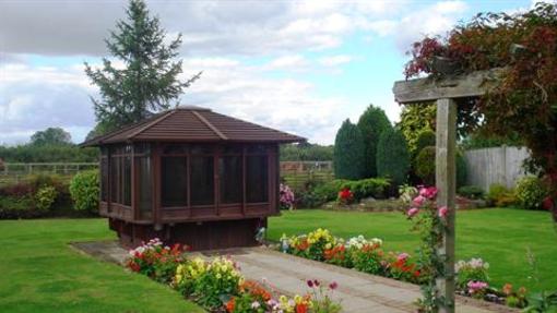 фото отеля Elmcroft Guest House Epping