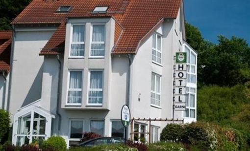 фото отеля Hotel Garni Am Schafersberg Niedernhausen