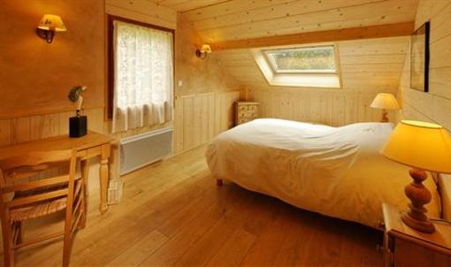 фото отеля Le Chalet de la Pinede
