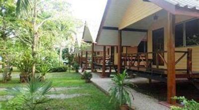 фото отеля Baan Tai Rom Yen Resort