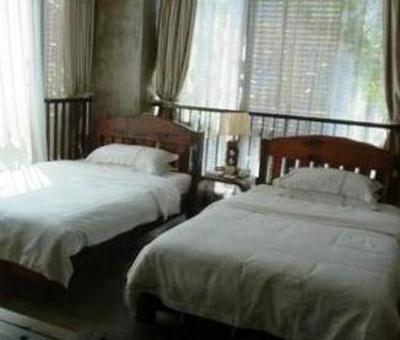 фото отеля Langqiao Staion Hotel