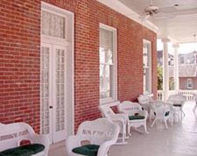 фото отеля Guest House Inn Natchez
