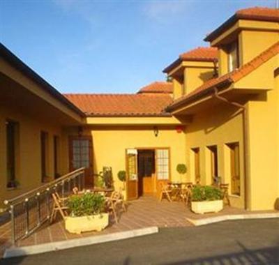 фото отеля Hotel Pugide