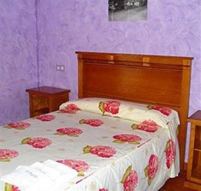 фото отеля Hotel Pugide