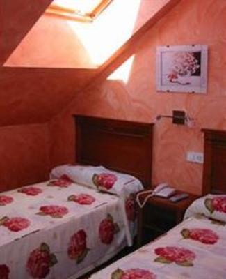фото отеля Hotel Pugide