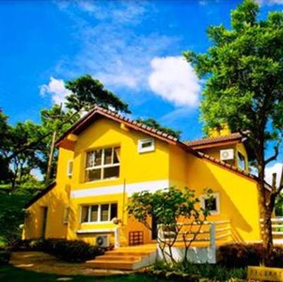 фото отеля Phukaew Resort and Adventure Park