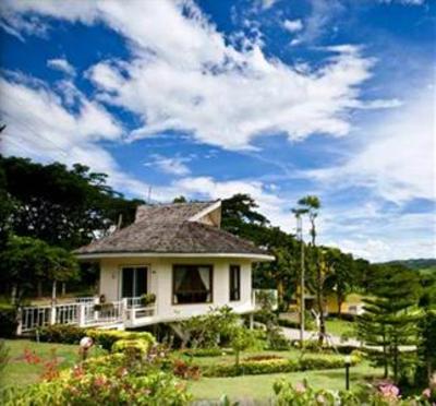 фото отеля Phukaew Resort and Adventure Park