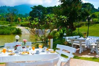 фото отеля Phukaew Resort and Adventure Park