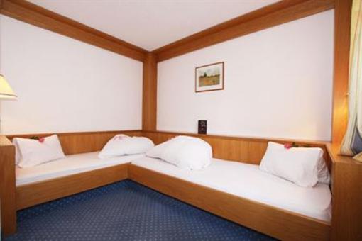 фото отеля Hotel Central Ischgl