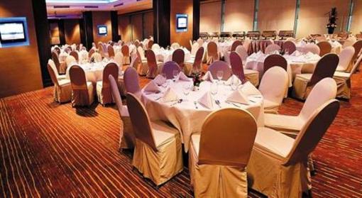 фото отеля Zenith Sukhumvit Hotel Bangkok