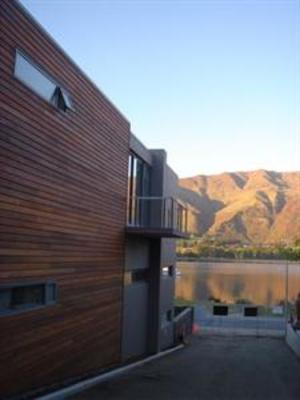 фото отеля Lakeshore Springs