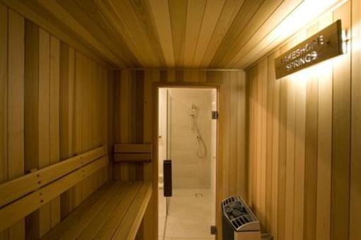 фото отеля Lakeshore Springs