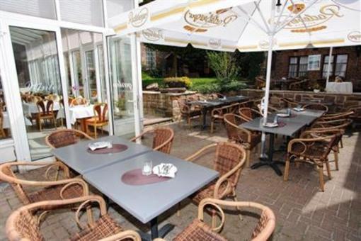 фото отеля Hessischer Hof Hotel & Restaurant Bad Karlshafen