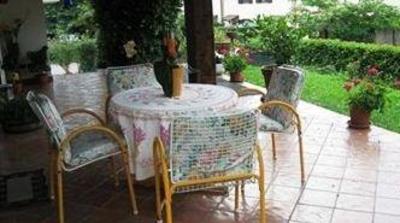 фото отеля Villa Patrizia Casnate Con Bernate