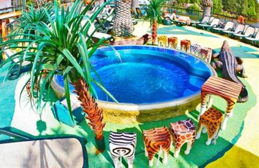 фото отеля Entertaining Complex Malibu
