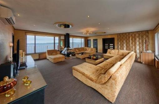 фото отеля Entertaining Complex Malibu