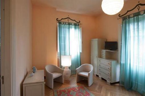фото отеля Relais Delle Rose B&B Lecce