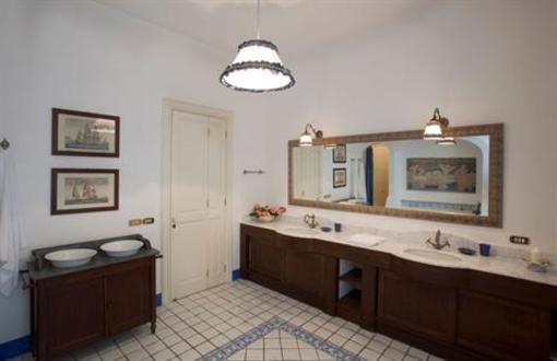 фото отеля Relais Delle Rose B&B Lecce