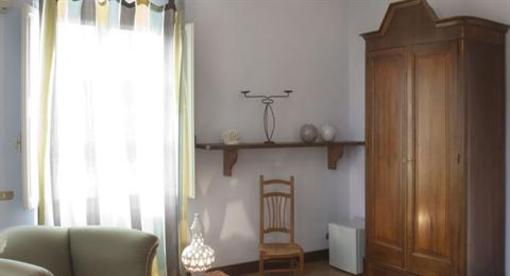 фото отеля Relais Delle Rose B&B Lecce