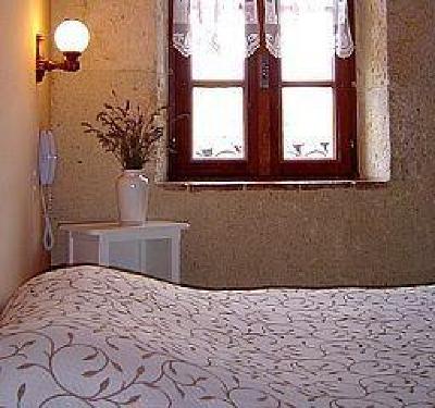 фото отеля Hotel La Ferme De Flaran Valence-sur-Baise