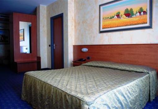 фото отеля Point Hotel Conselve