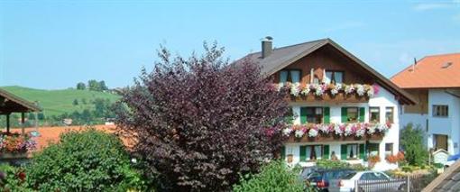 фото отеля Gästehaus Alpina Bad Kohlgrub