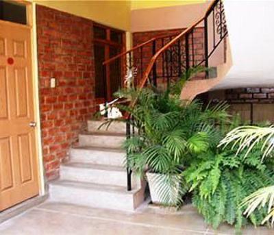 фото отеля Hostal Tambo Colorado