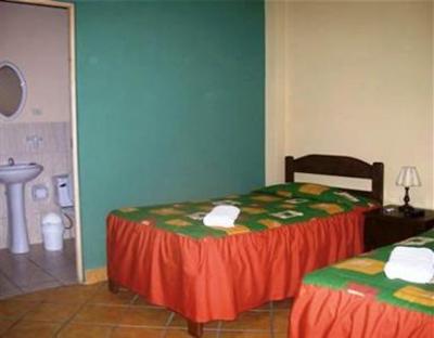 фото отеля Hostal Tambo Colorado
