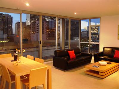 фото отеля Quest Hero Apartments Melbourne