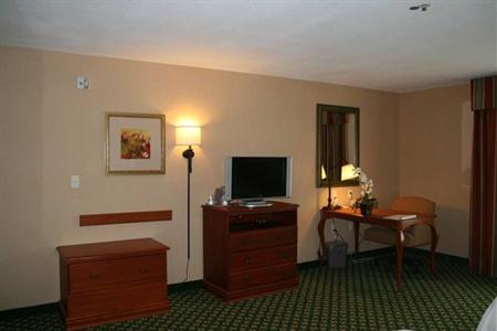 фото отеля Hampton Inn & Suites Rohnert Park