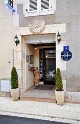 фото отеля Hotel La Licorne Beaugency