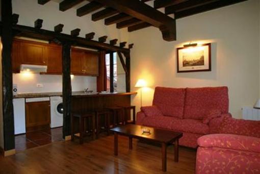 фото отеля Villa De Potes Apartments