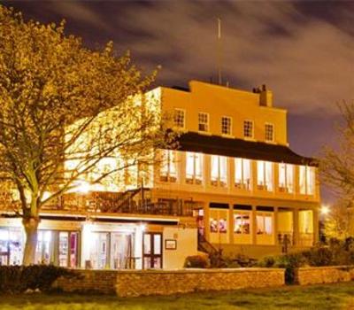 фото отеля Royal Hotel Purfleet