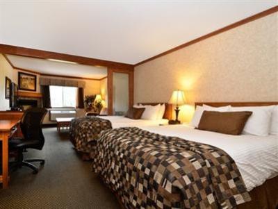 фото отеля BEST WESTERN Fernie Mountain Lodge