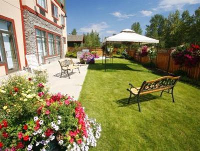 фото отеля BEST WESTERN Fernie Mountain Lodge