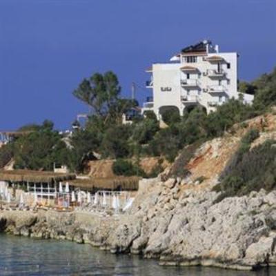 фото отеля Yali Beach Hotel