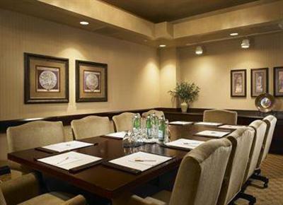 фото отеля Sheraton Suites Fairplex
