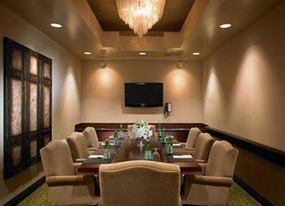 фото отеля Sheraton Suites Fairplex