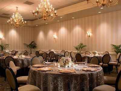 фото отеля Sheraton Suites Fairplex